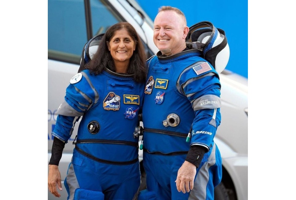 Welcome Home, Astronauts